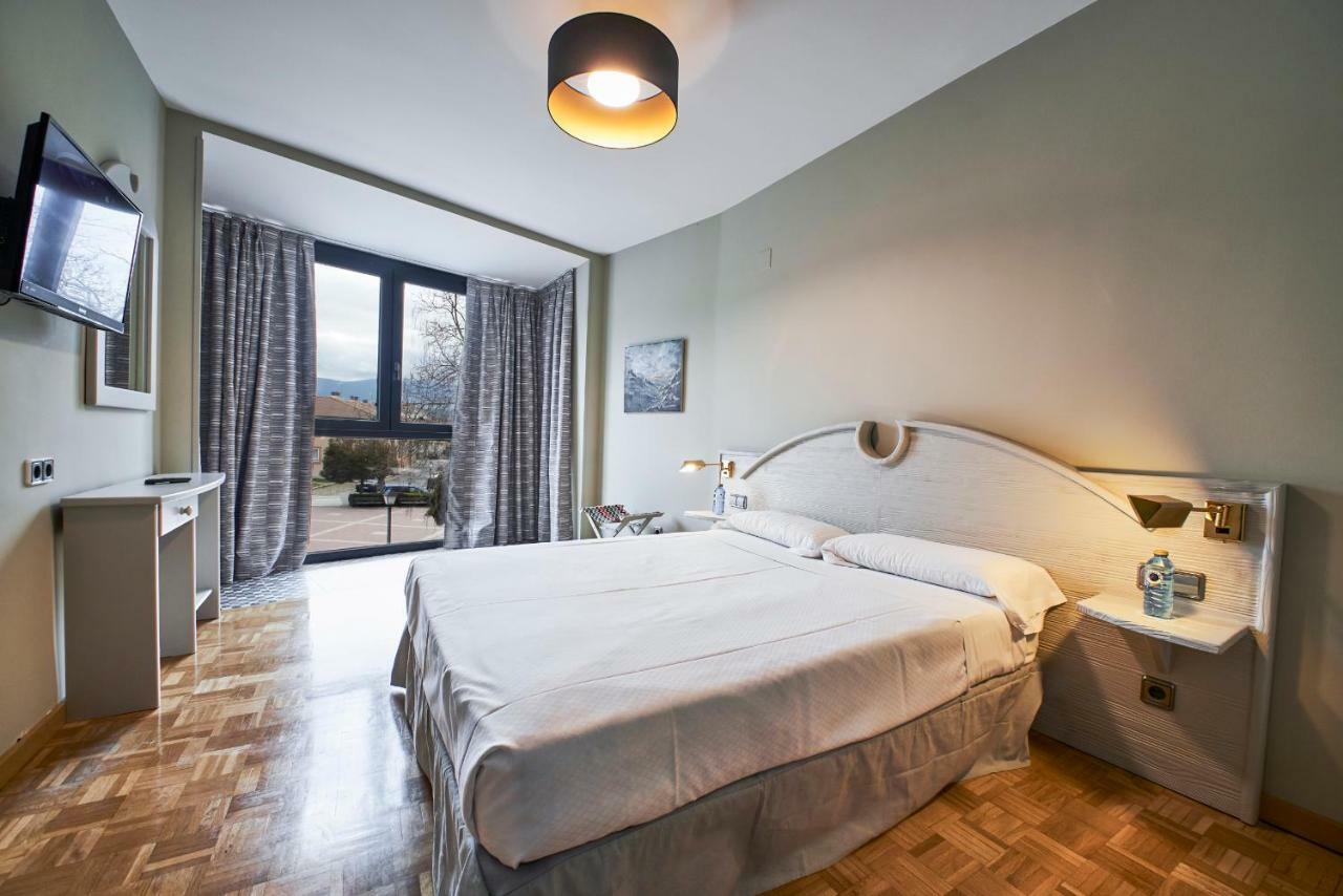 Sotopalacio Hsr Madrona Εξωτερικό φωτογραφία