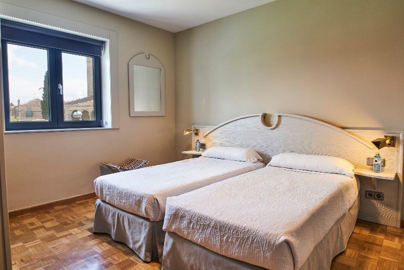 Sotopalacio Hsr Madrona Εξωτερικό φωτογραφία