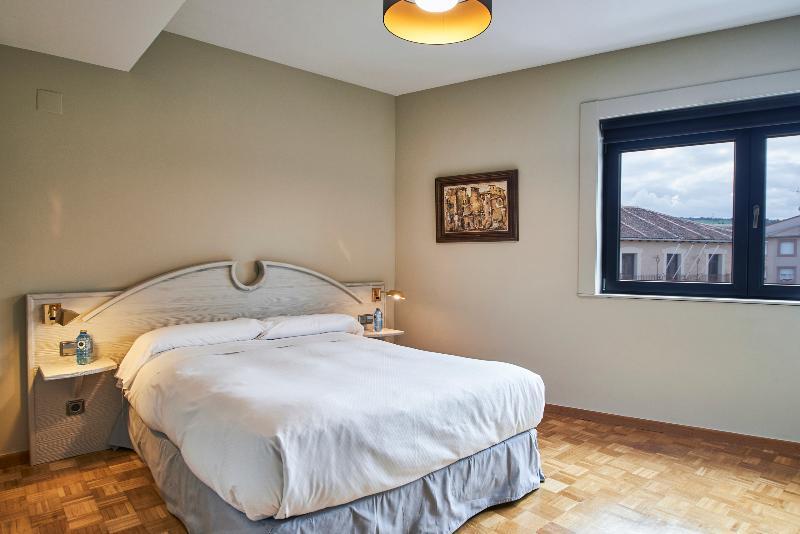 Sotopalacio Hsr Madrona Εξωτερικό φωτογραφία